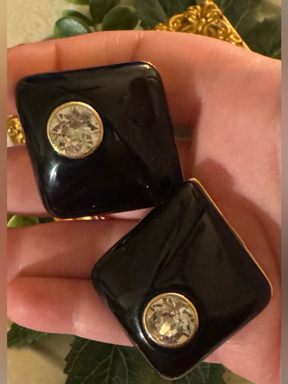 Black Diamond Lucite VTG Italian Earrings with Clear Crystal and Gold Trim - Picture 8 of 13